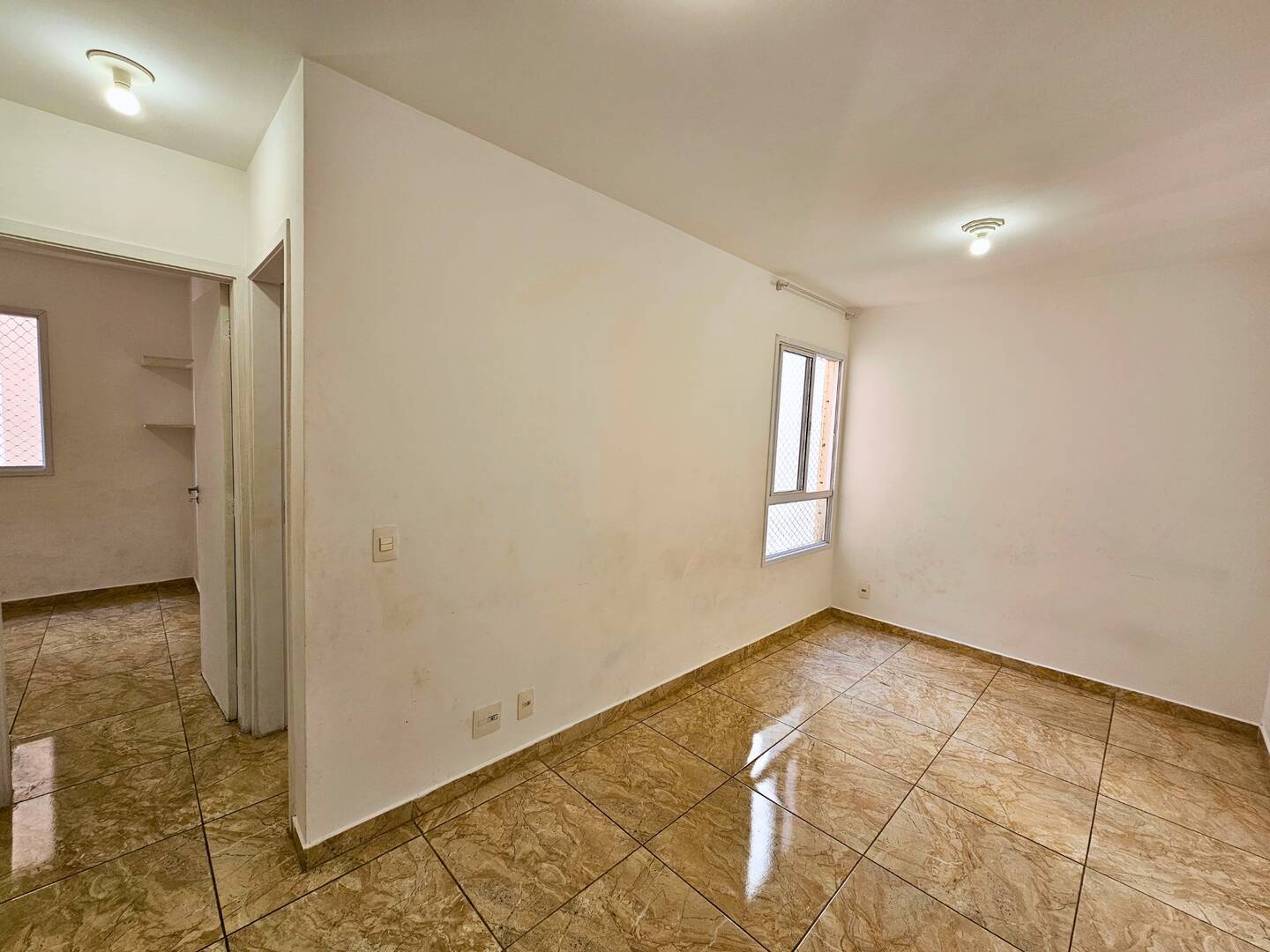 #555 - Apartamento para Venda em Osasco - SP