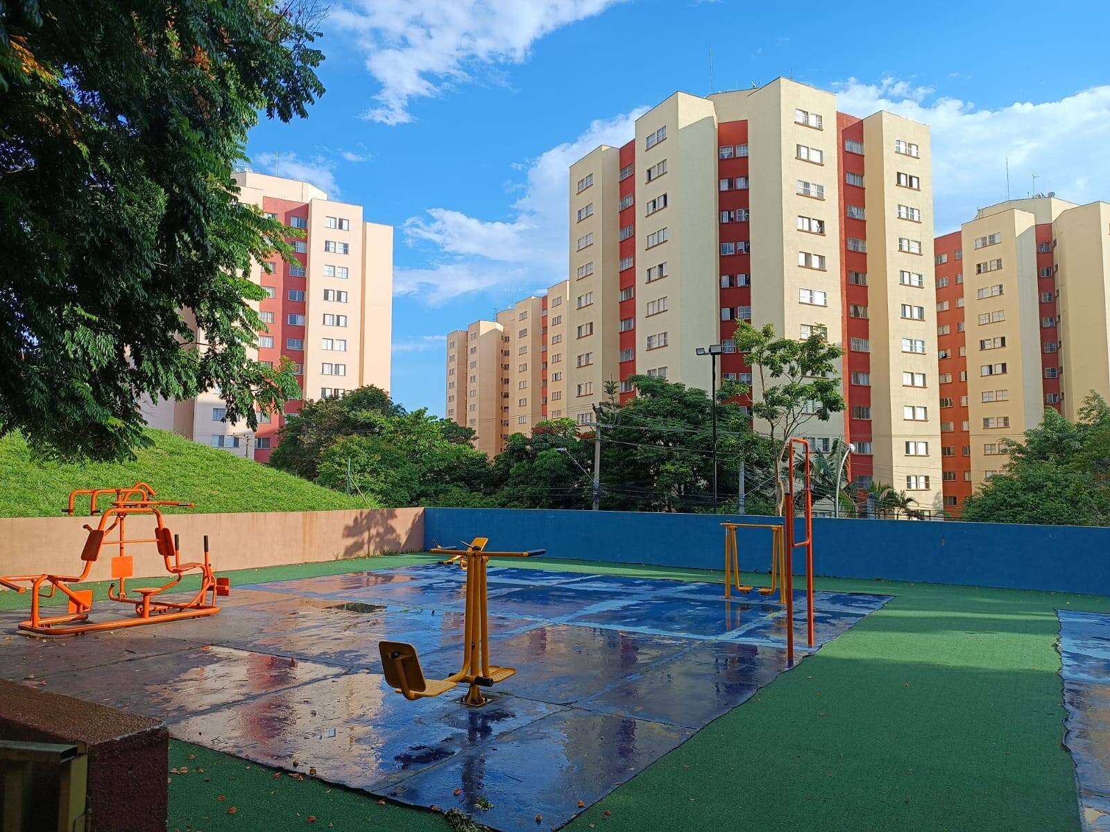 #563 - Apartamento para Venda em São Paulo - SP