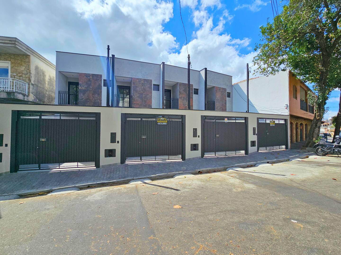 #695 - Casa para Venda em Osasco - SP