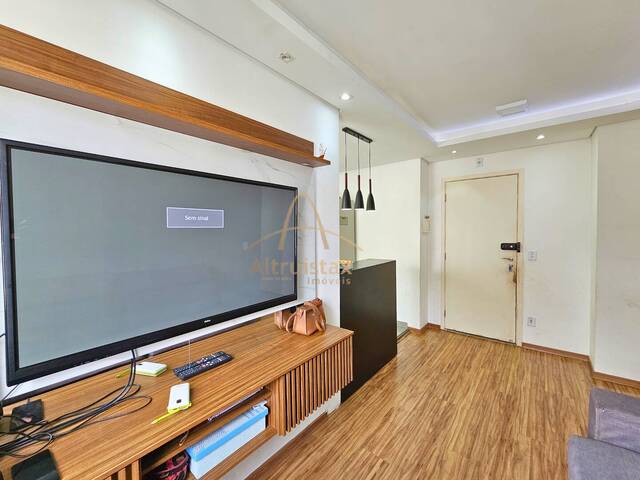 Apartamento para Venda em Carapicuíba - 5