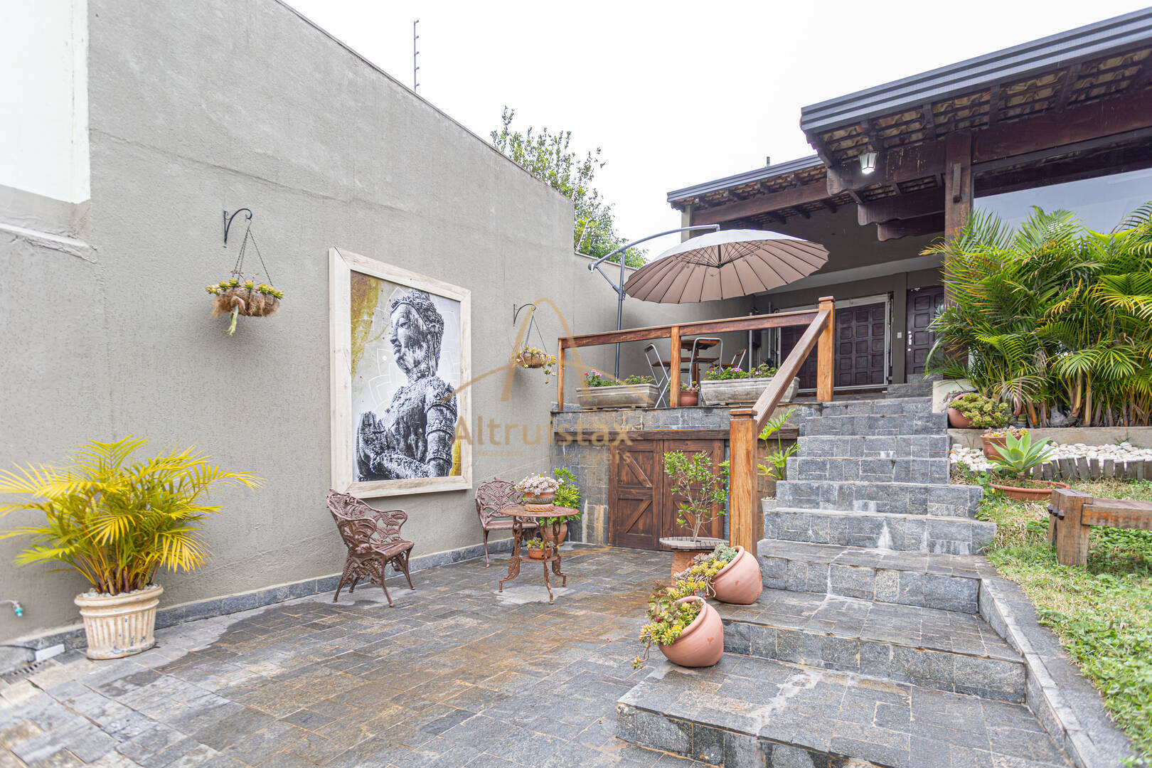 Casa, 2 quartos, 197 m² - Foto 1