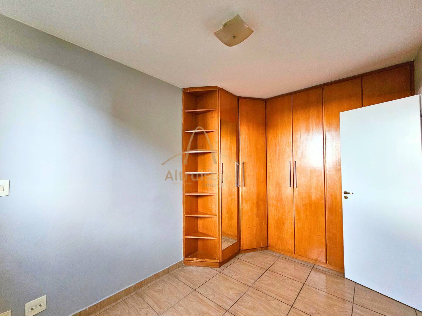 Apartamento à venda com 2 quartos, 51m² - Foto 31