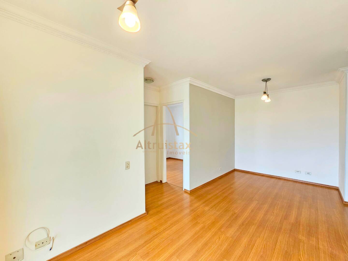 Apartamento à venda com 2 quartos, 58m² - Foto 5