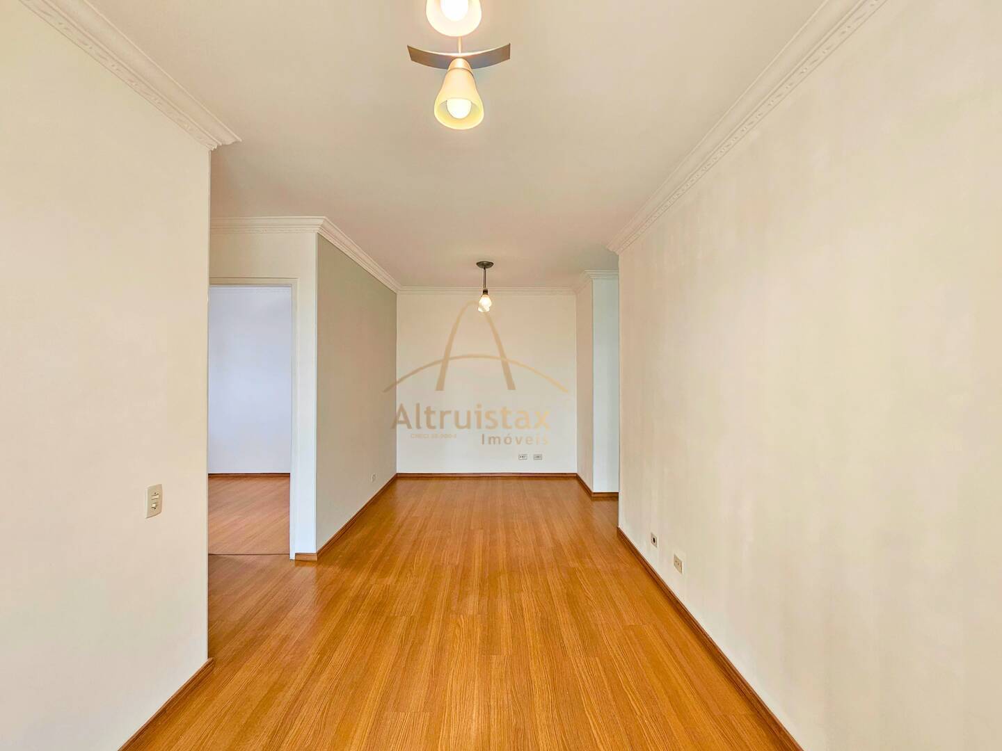 Apartamento à venda com 2 quartos, 58m² - Foto 6