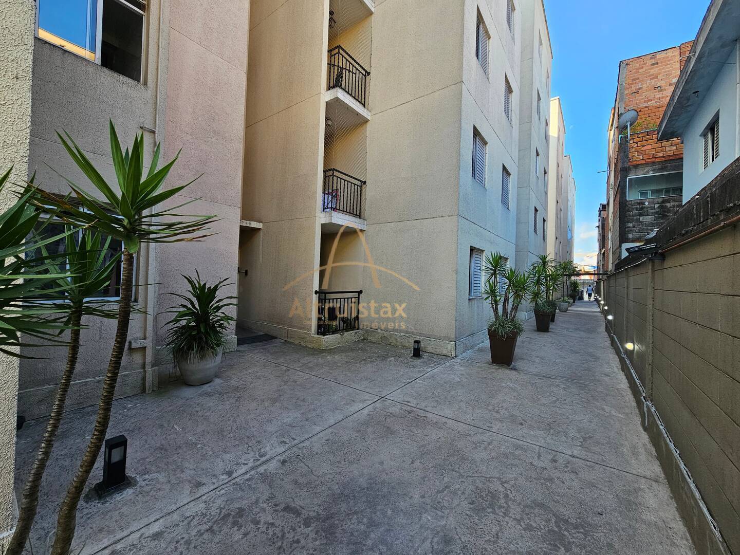 Apartamento à venda com 2 quartos, 48m² - Foto 35