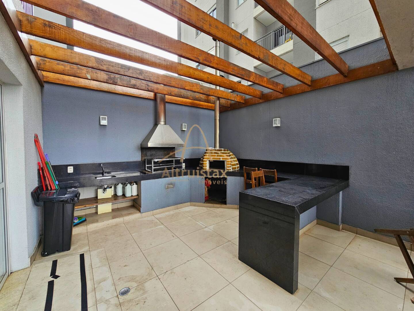 Apartamento à venda com 2 quartos, 45m² - Foto 19