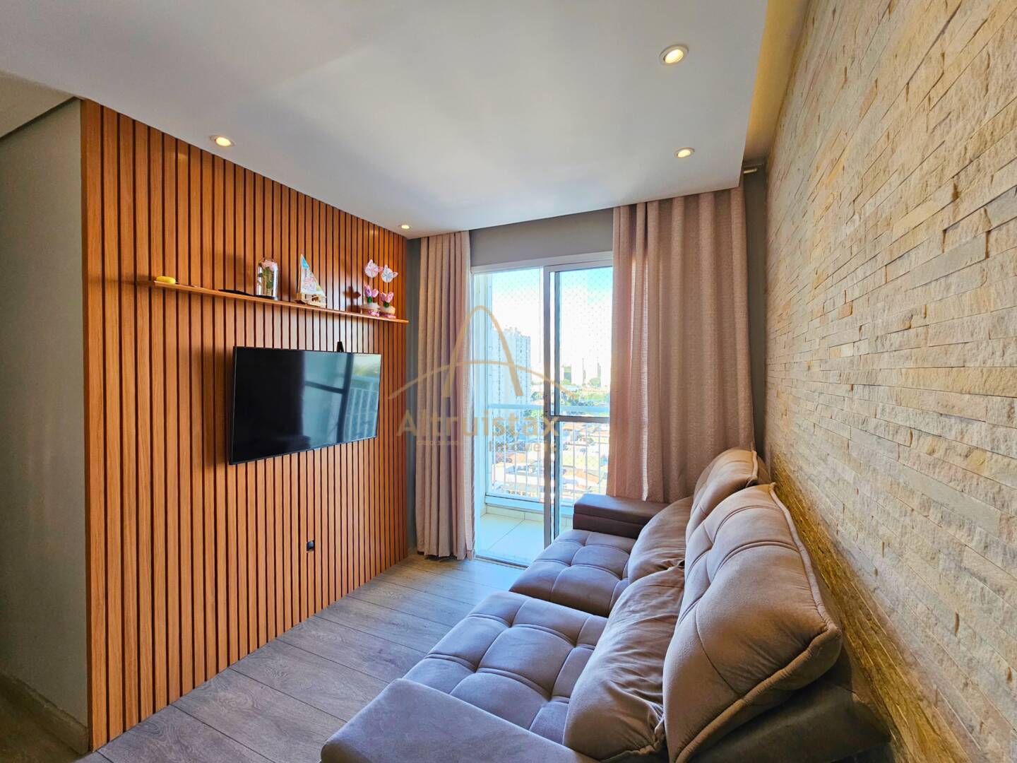 Apartamento à venda com 2 quartos, 62m² - Foto 3