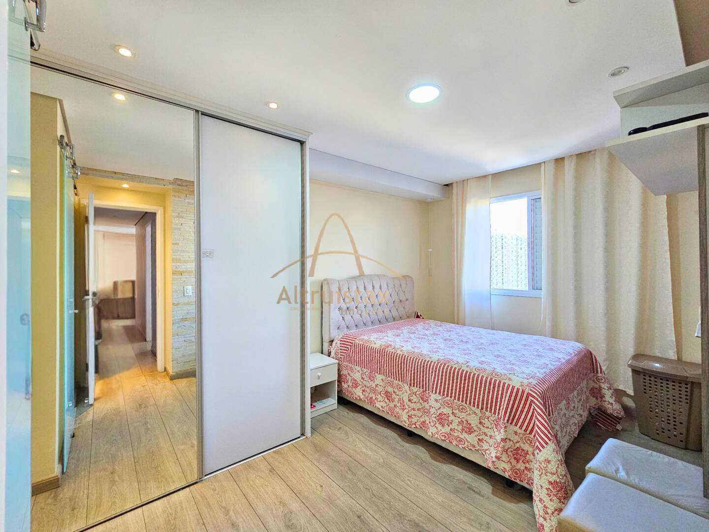 Apartamento à venda com 2 quartos, 62m² - Foto 7