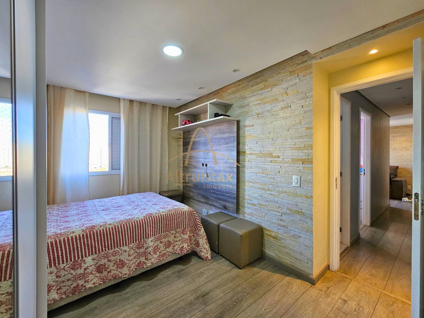 Apartamento à venda com 2 quartos, 62m² - Foto 8