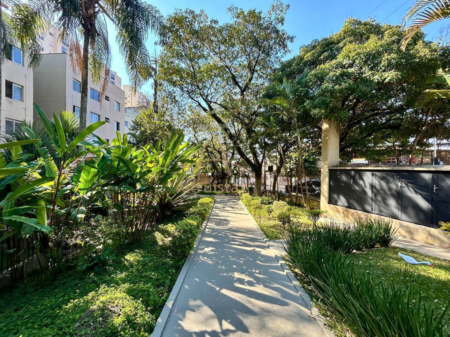 Apartamento à venda com 2 quartos, 62m² - Foto 23