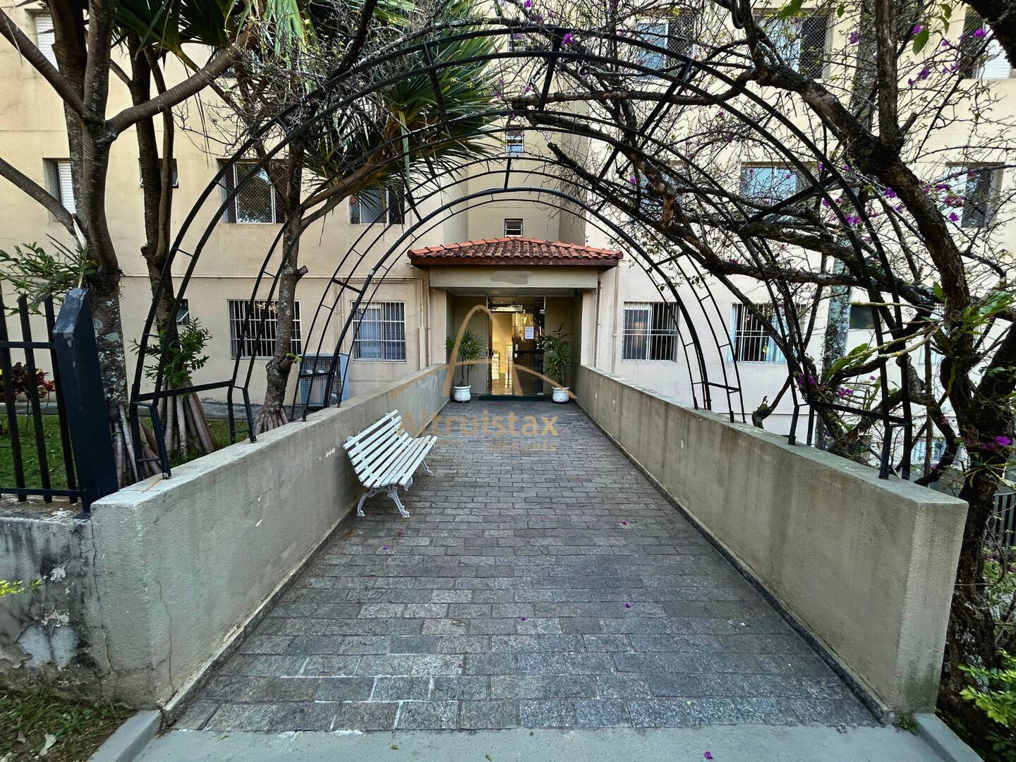 Apartamento à venda com 2 quartos, 62m² - Foto 24