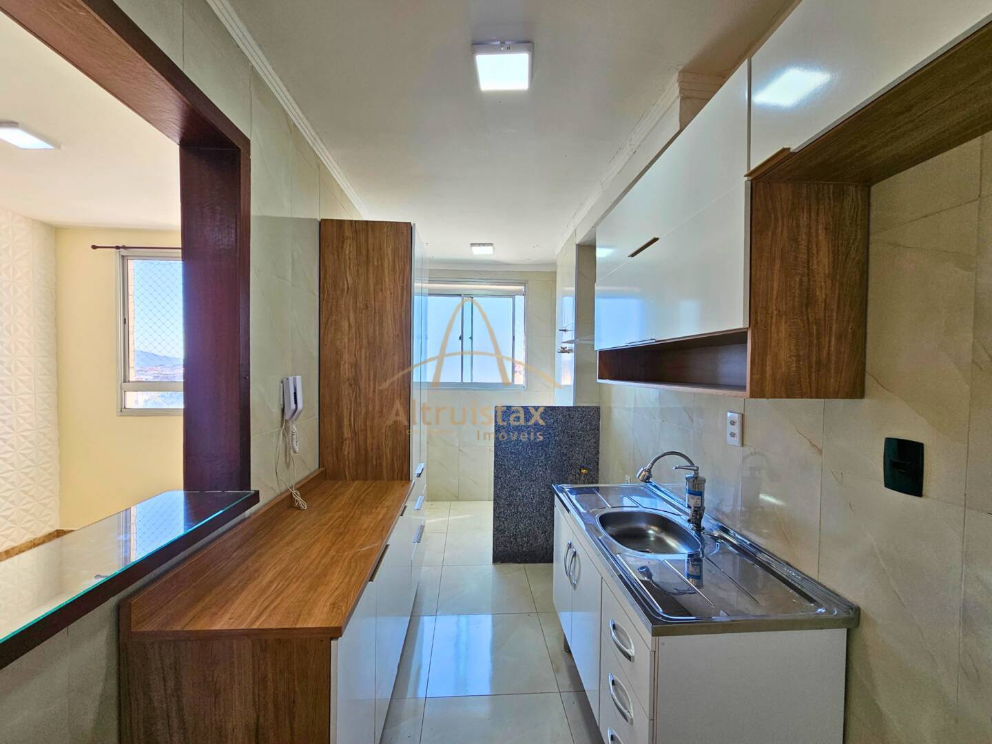 Apartamento à venda com 2 quartos, 52m² - Foto 6