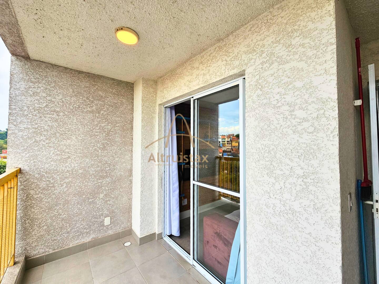 Apartamento à venda com 2 quartos, 56m² - Foto 11
