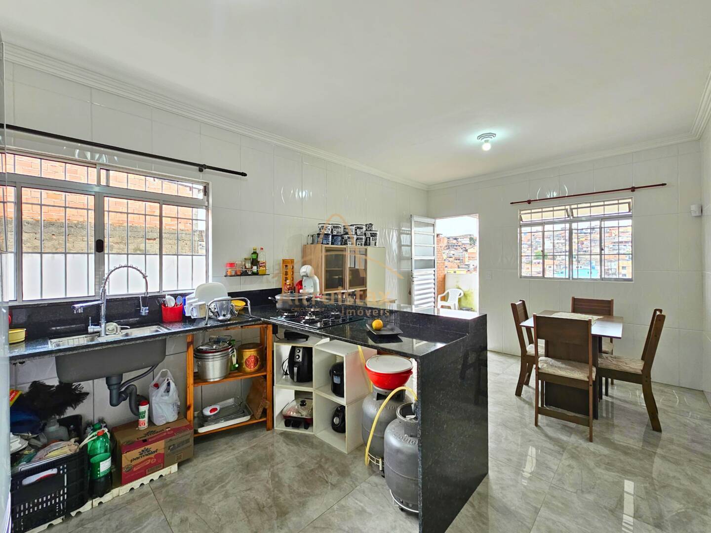 Sobrado à venda com 3 quartos, 188m² - Foto 8
