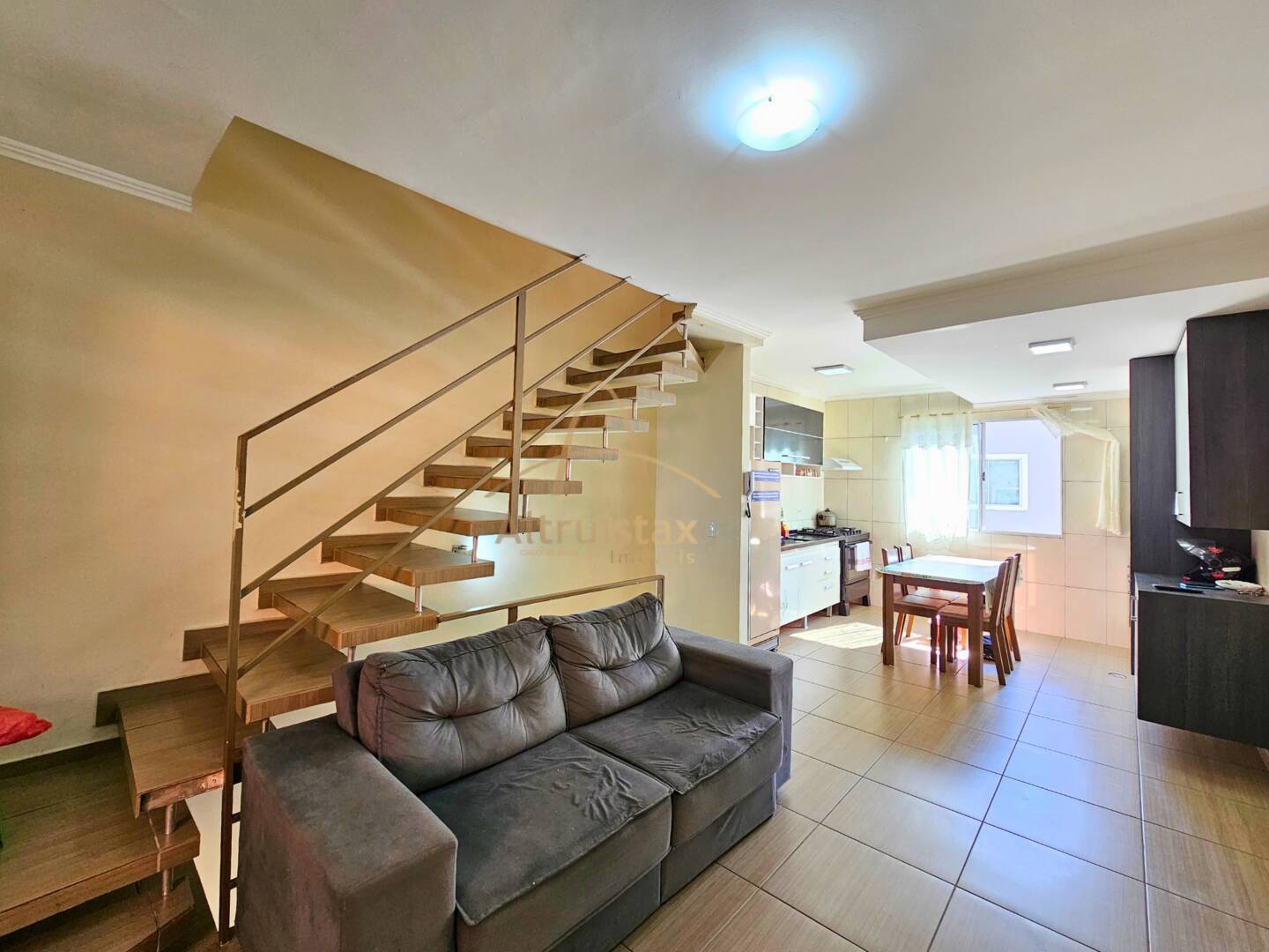 Casa, 2 quartos, 126 m² - Foto 1