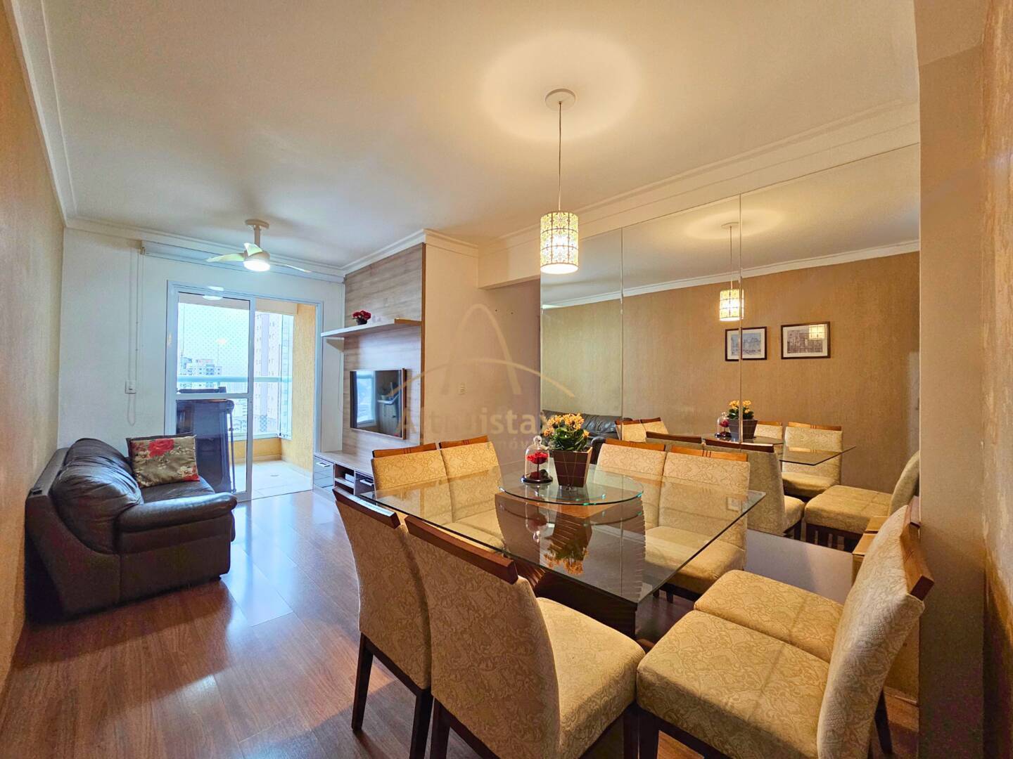 Apartamento à venda com 3 quartos, 72m² - Foto 1