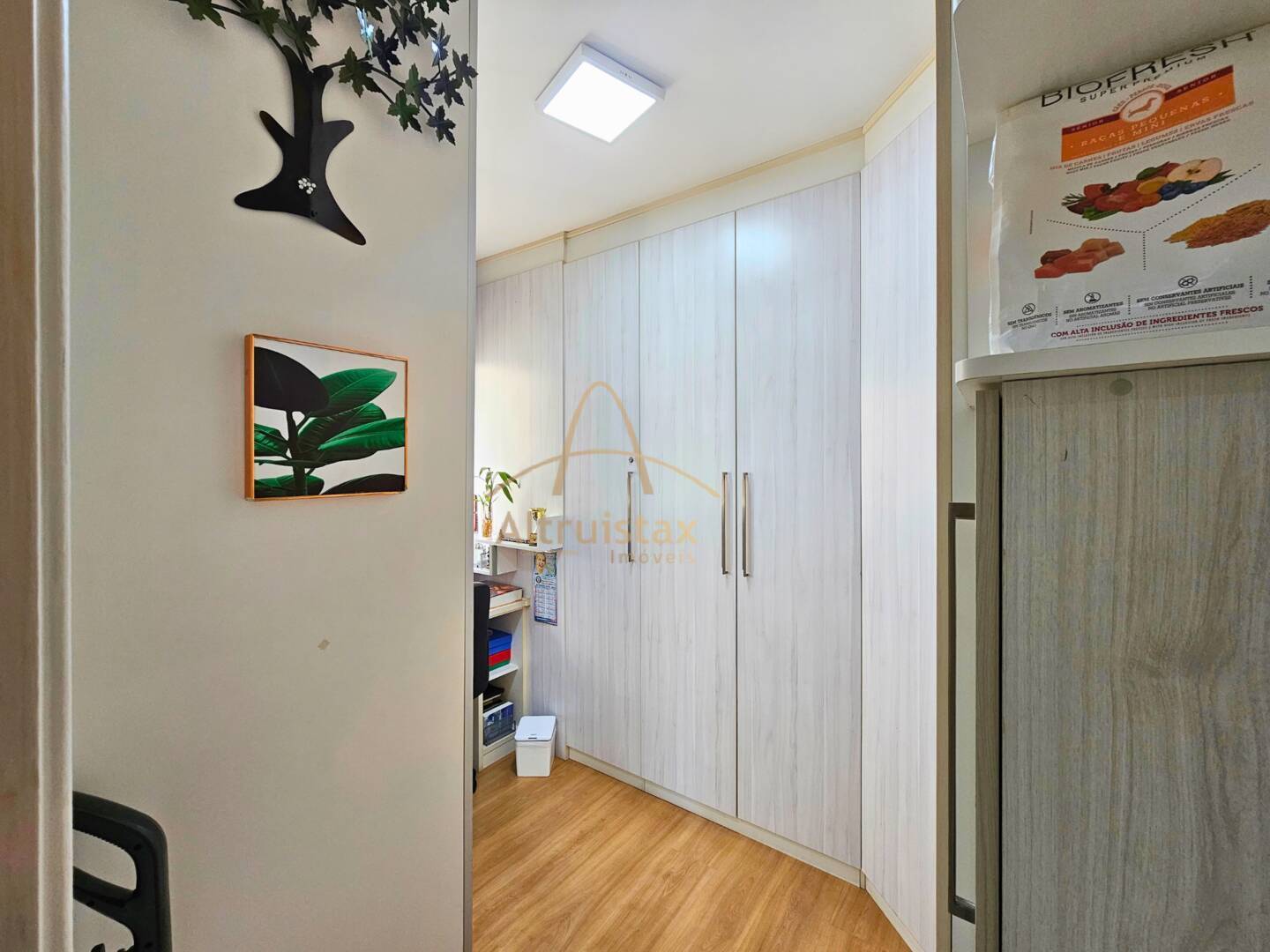 Apartamento à venda com 3 quartos, 54m² - Foto 17