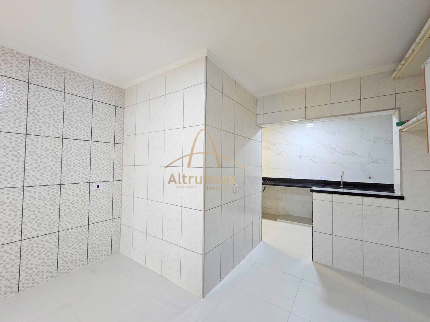 Casa à venda com 3 quartos, 111m² - Foto 16