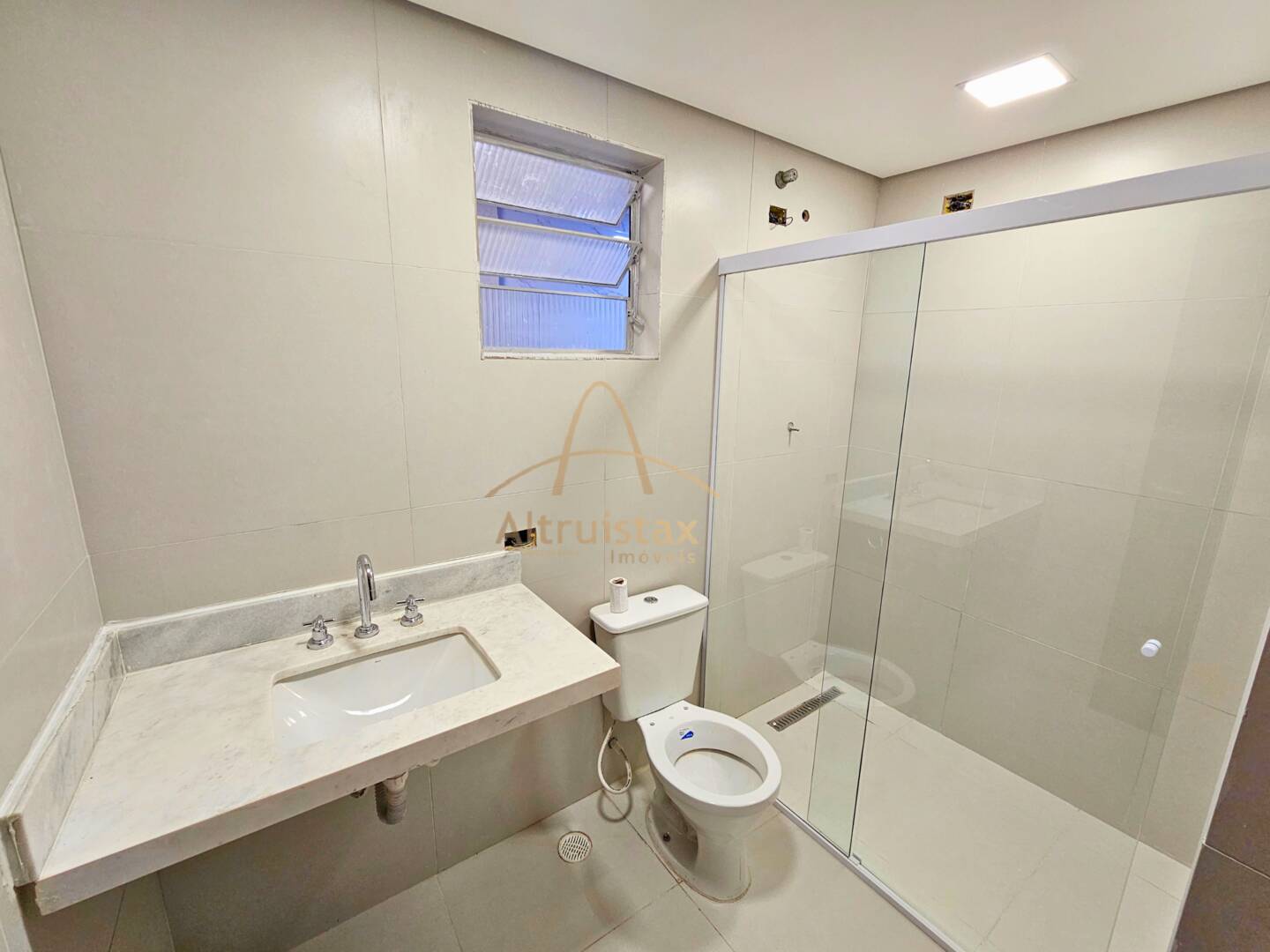 Casa à venda com 3 quartos, 111m² - Foto 23