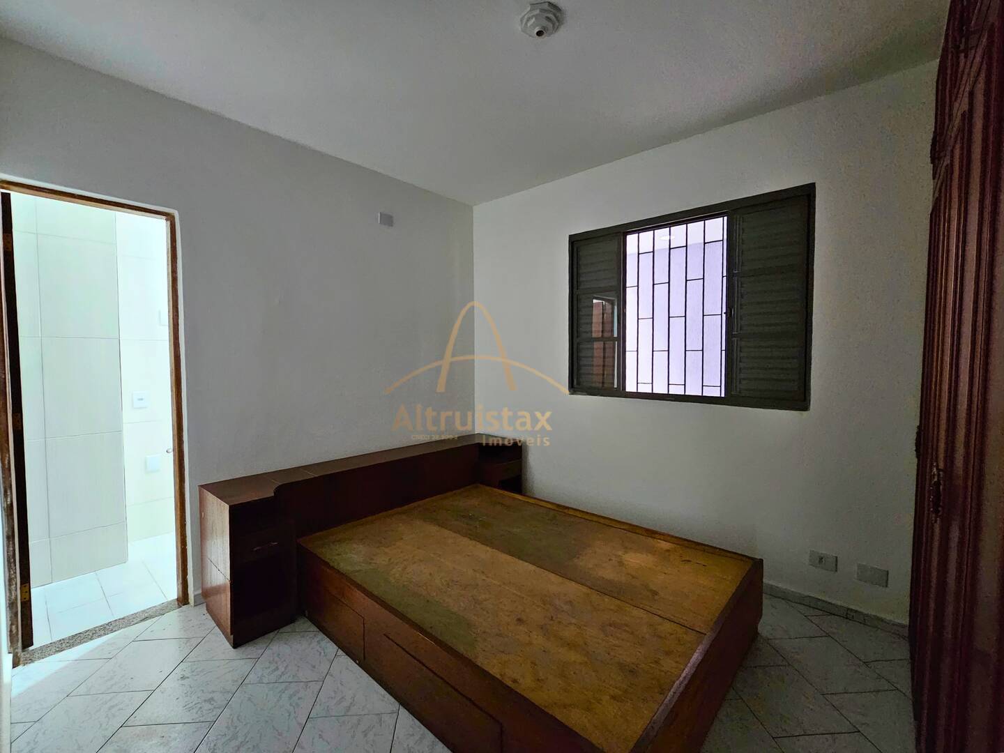 Casa, 4 quartos, 295 m² - Foto 11