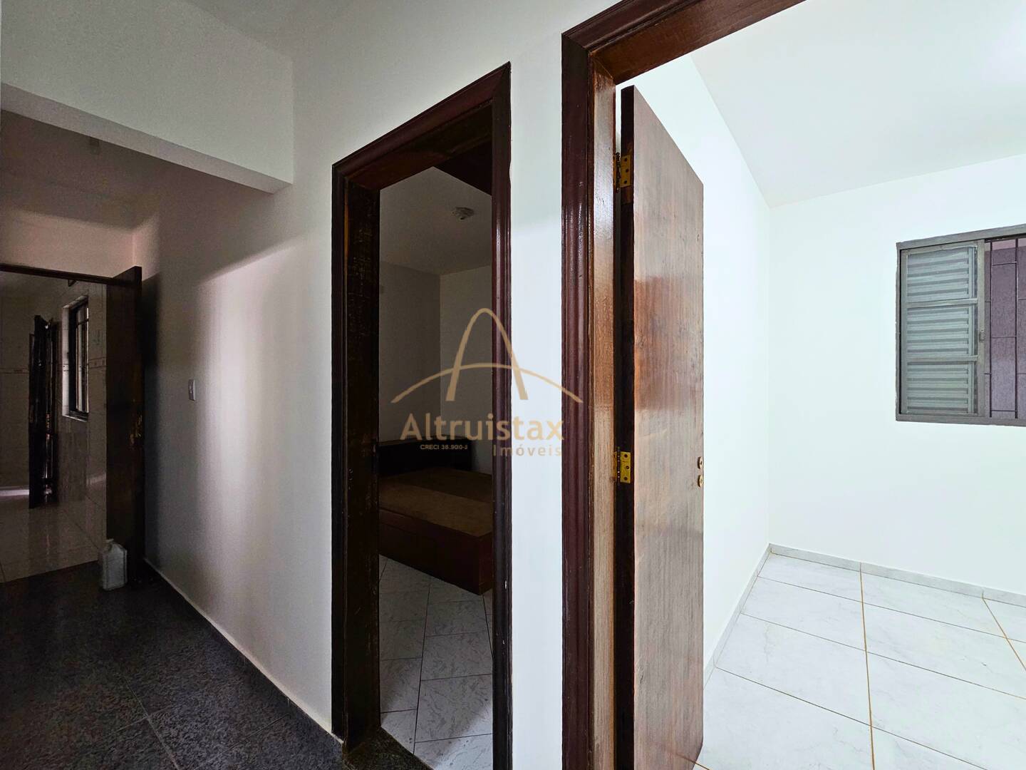 Casa, 4 quartos, 295 m² - Foto 6